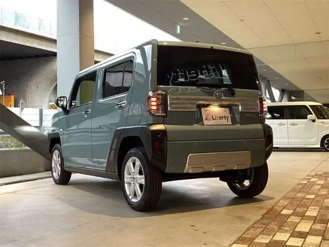 Daihatsu Taft
