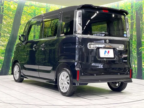 Suzuki Spacia Custom