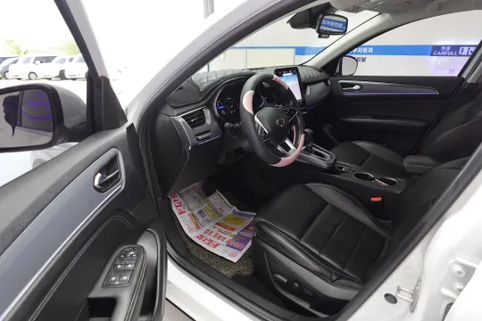 Renault XM3