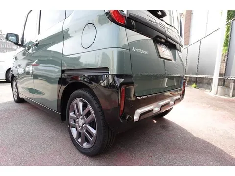 Mitsubishi Delica Mini
