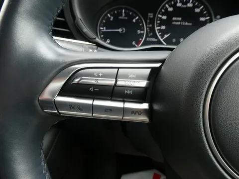 Mazda MAZDA3 Sedan