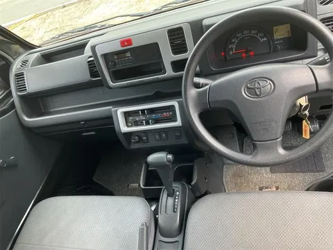 Toyota Pixis Truck