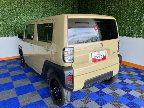 Daihatsu Taft
