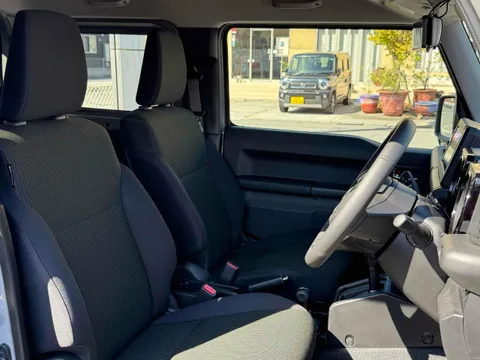 Suzuki Jimny Sierra
