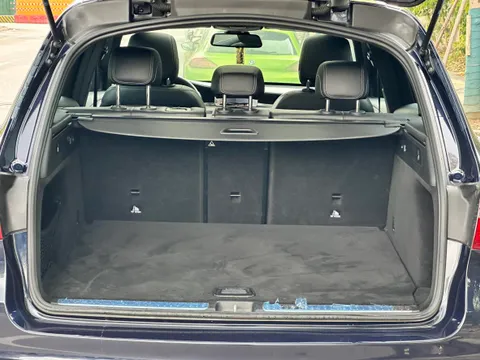 Mercedes-Benz Mercedes-Benz GLC