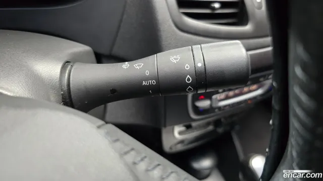 Renault SM3