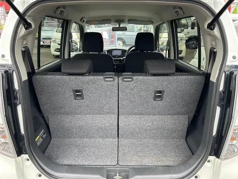 Suzuki Wagon R Stingray
