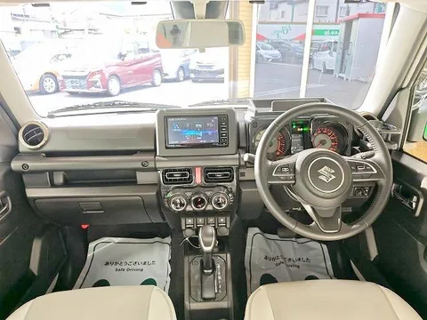 Suzuki Jimny Sierra