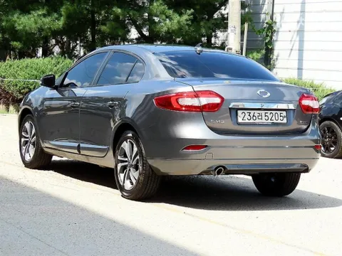 Renault SM3