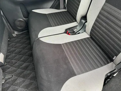 Toyota Pixis Joy