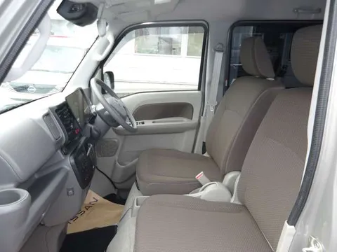Nissan Clipper