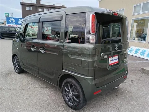 Suzuki Spacia