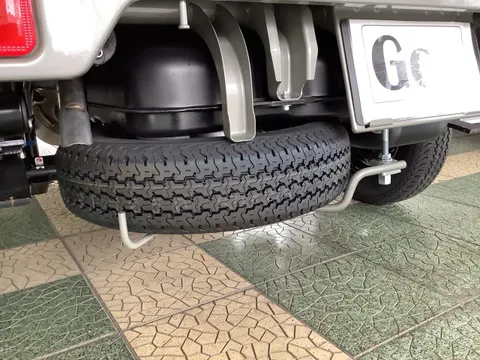 Suzuki Carry Track