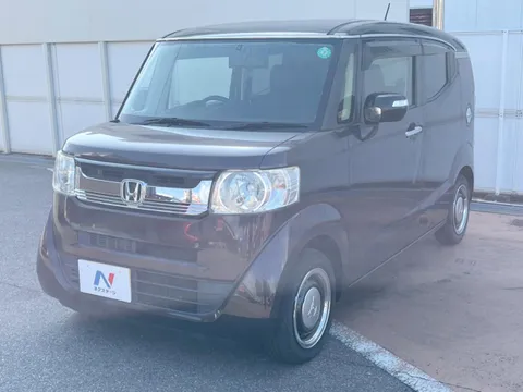 Honda N-BOX Slash