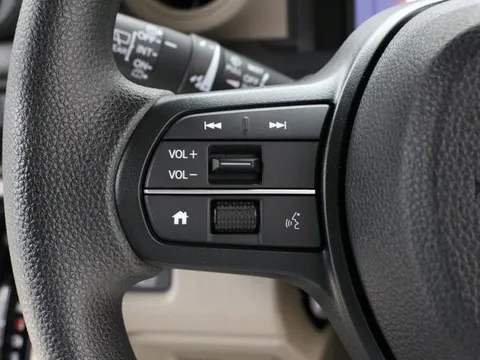 Honda N-BOX Joy