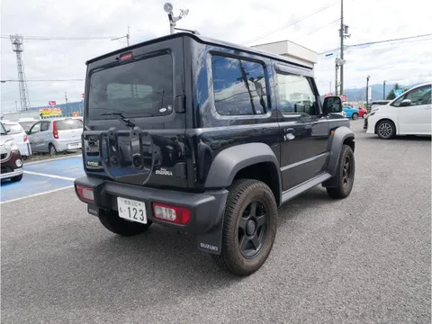 Suzuki Jimny Sierra