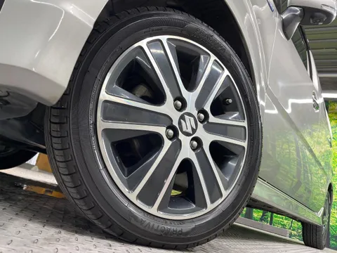 Suzuki Wagon R Stingray