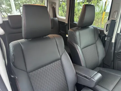 Suzuki Spacia Custom