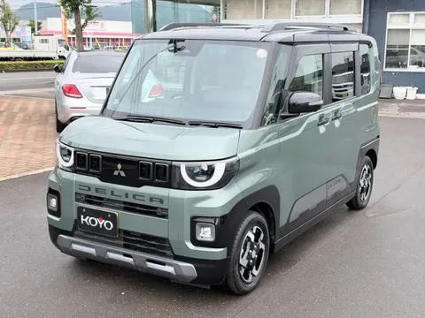 Mitsubishi Delica Mini