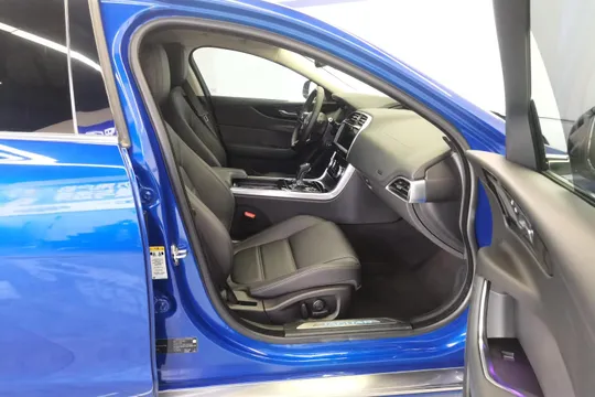Jaguar XEL