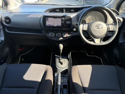 Toyota Yaris (Vitz)