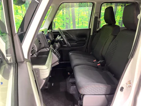 Suzuki Spacia Gear