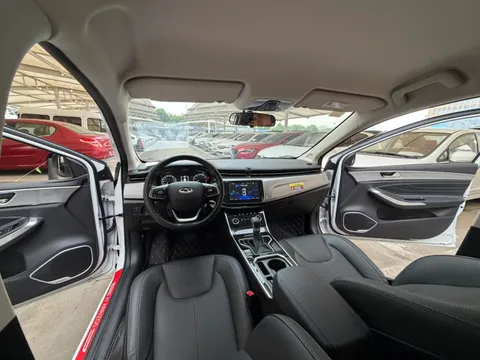Chery Arrizo 5