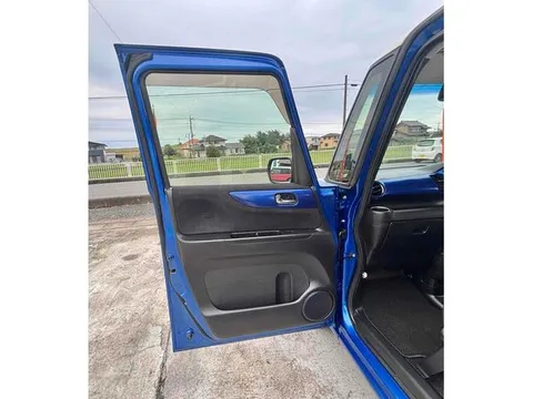 Honda N-BOX Plus