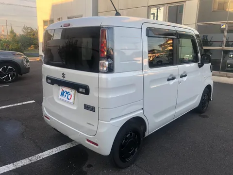 Suzuki Spacia Base