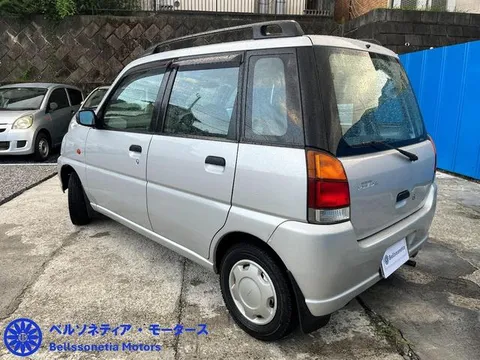 Subaru Pleo