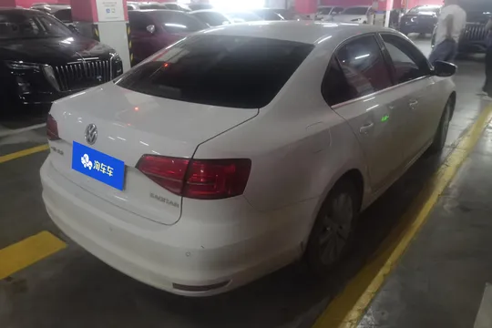 Volkswagen Sagitar