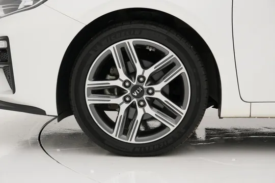 Kia Cerato (K3)