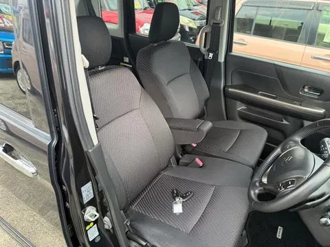 Suzuki Spacia Custom Z