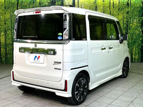 Suzuki Spacia Custom