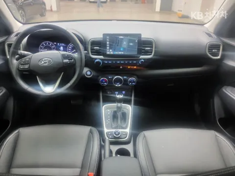 Hyundai Venue