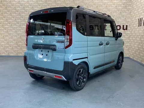 Suzuki Spacia Gear