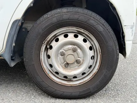 Mitsubishi Minicab Van