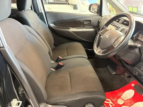 Mitsubishi eK Custom
