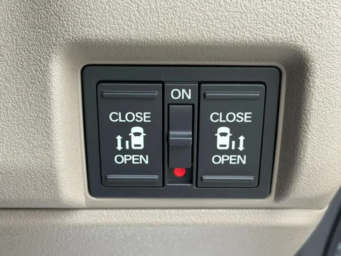 Honda N-BOX Joy