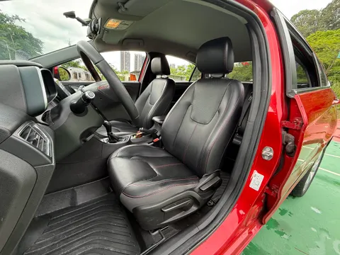 Chery Arrizo 5