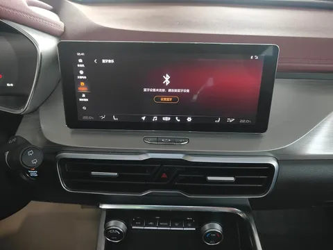 Geely Coolray (Binyue)