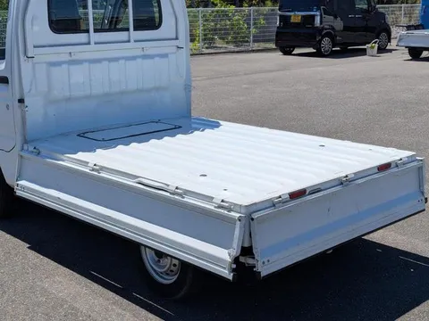 Nissan Clipper Truck