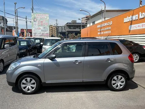 Mazda Verisa