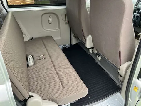 Nissan Clipper