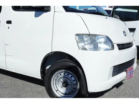 Toyota TownAce Van