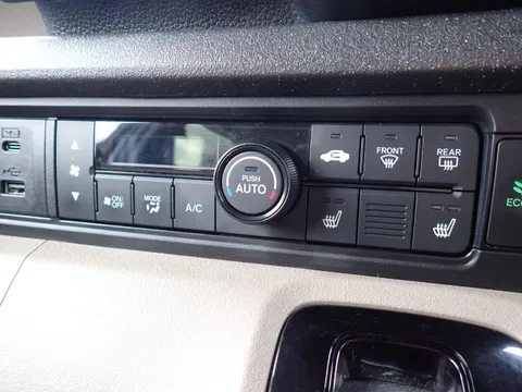 Honda N-BOX Joy