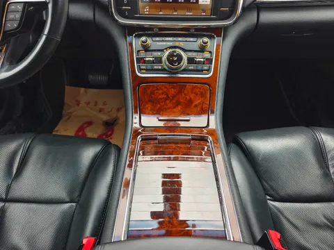 Lincoln Continental