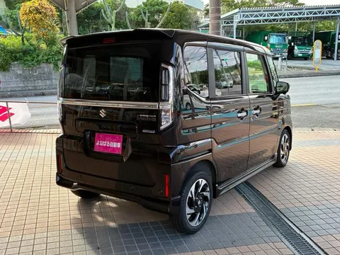 Suzuki Spacia