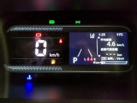 Suzuki Spacia