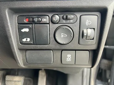 Honda Freed Spike